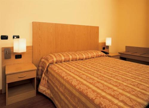 Hotel Bellavista Valmadrera Camera foto